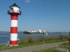 Elbe bei Lühe mit neuem Leuchtturm