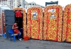 Toilettenhäuschen am Eingang zum Roten Platz