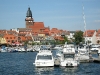 Hafen mit Marienkirche